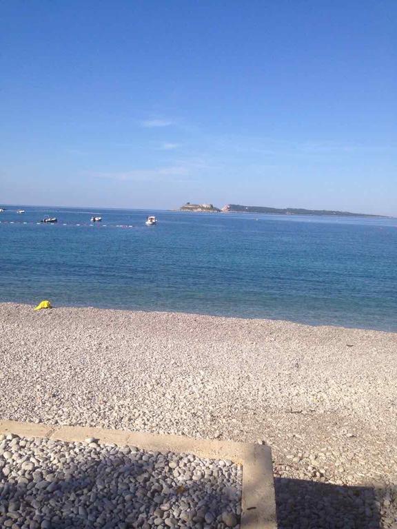 Apartmani Roganovic Luštica Exteriör bild